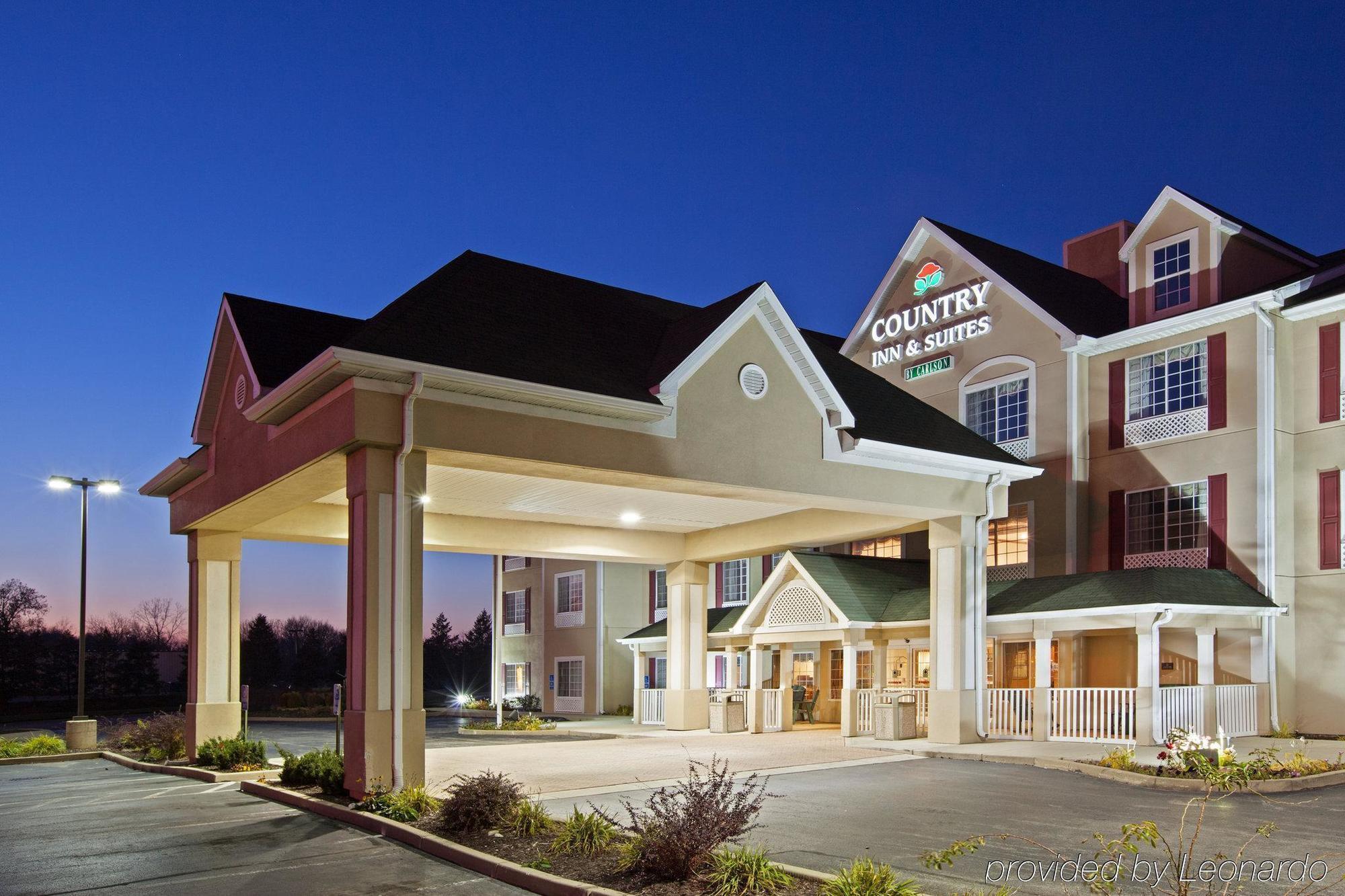 Best Western Fort Wayne Inn & Suites North Exterior photo